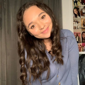 Meet your Posher, Cayla